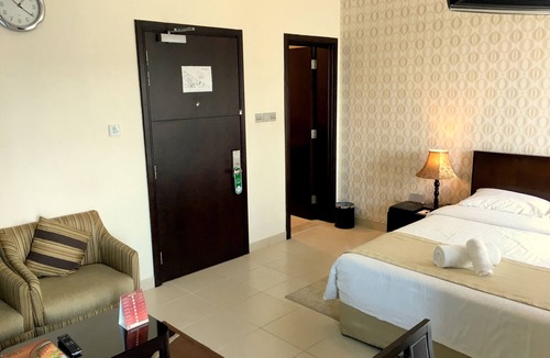 Al Barsha 1 Apartment | High-End Studio Apt. Near Mall of The Emirates