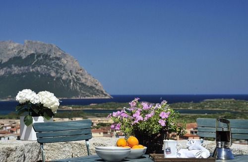 Porto San Paolo Apartment | Holiday apartments L'Ea di Lavru nSEA VIEW Studio apartment -TOP INTERIOR DESIGN