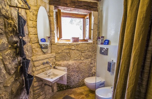 Abbateggio Apartment | Holiday apartment Abbateggio for 2 persons with 1 bedroom - Twin house