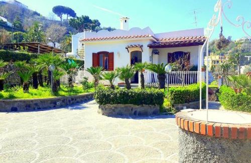 Lacco Ameno House | Holiday Apartments
