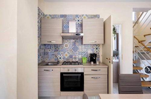 Dragonea House | Holiday Home 'Casa Alle Porte Della Costiera' with Mountain View, Wi-Fi and Air Conditioning