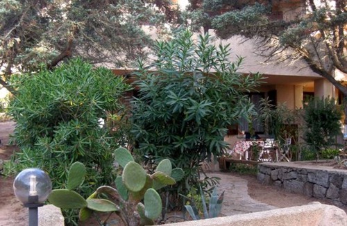 Santa Reparata House | Holiday Home "Casa Baia" with Sea View, Mountain View, Garden & Terrace