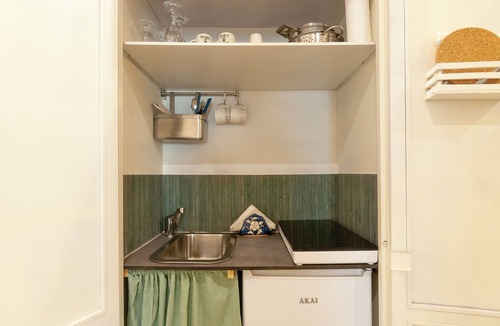Gorgognano House | Holiday Home 'Il Piccolo Borgo' for 7 Guests with Shared Pool, Wi-Fi and Air Conditioning