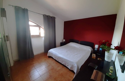 Marina di Davoli House | Holiday home with garden and sea view