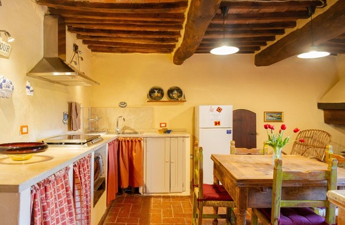 Roccastrada House | Holiday Home 'Quercia Grossa' with Private Pool, Private Terrace and Wi-Fi