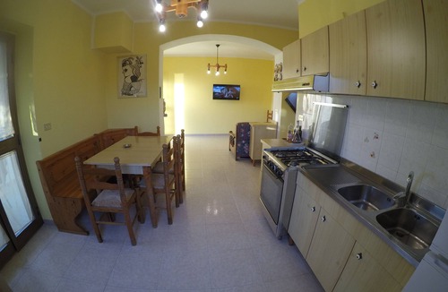Santa Maria Apartment | Holiday House - Quiet three bedrooms apartment