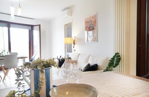 Villa Rosa Apartment | Holihome Coccinella 10