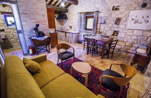 Abbateggio Apartment | Homerez - Apartment in Abbateggio