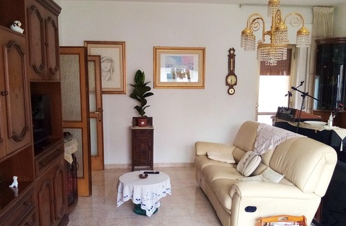 Castel di Ieri Apartment | Homerez - Big apartement for 10 ppl. with terrace at Castel di Ieri