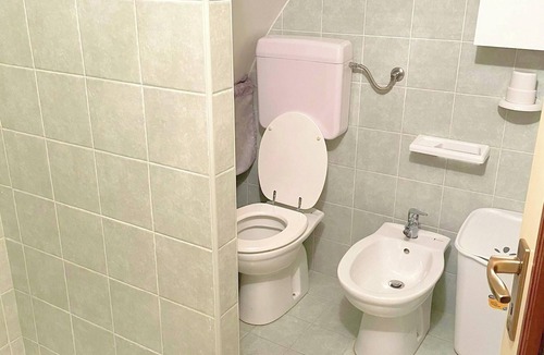 Orsogna House | Homerez - Charming House in Orsogna with Garden View