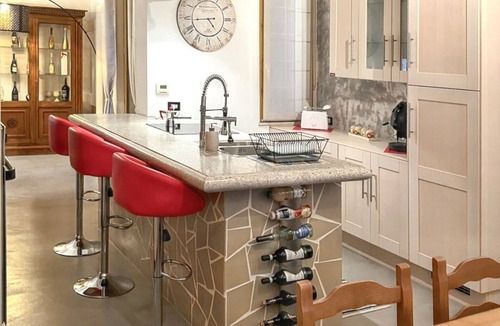 Collecorvino House | Homerez - House in Collecorvino