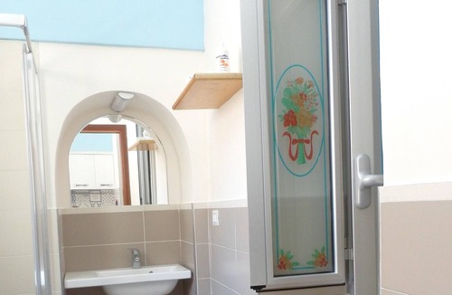 Formicola Apartment | Homerez - Nice studio for 3 ppl. with terrace at Formicola