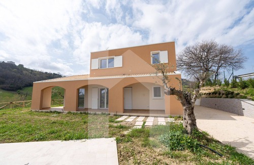 Atri Villa | Homiday - Villa Sofia