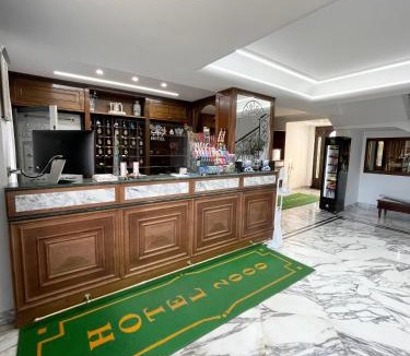 Giugliano in Campania Hotel | Hotel 2000