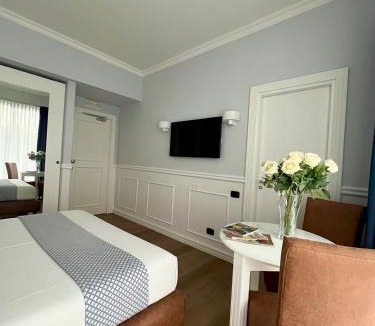Giugliano in Campania House | Hotel Barbarella Swimming