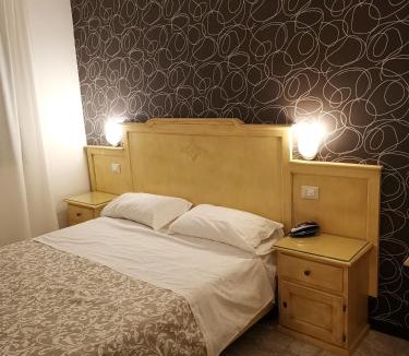 Casoria Hotel | Hotel Clinton