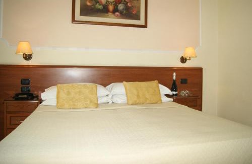 Marigliano Hotel | Hotel Elio