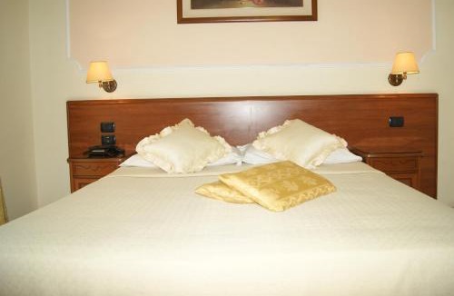 Marigliano Hotel | Hotel Elio