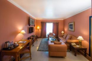 Al Majaz Hotel | Hotel Holiday International