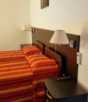 Polla Hotel | Hotel Insteia