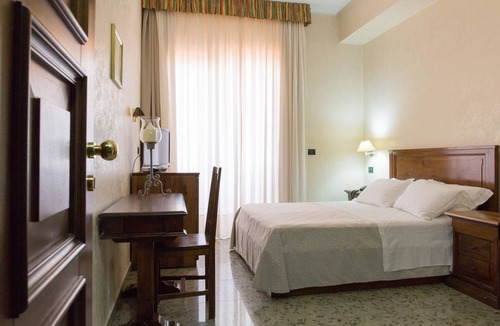 Taureana Hotel | Hotel Residence Arcobaleno