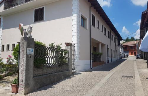 Mongiana Hotel | HOTEL RISTORANTE DEGLI AMICI