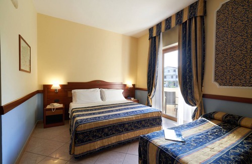 Amorosi Hotel | Hotel Ristorante La Piana