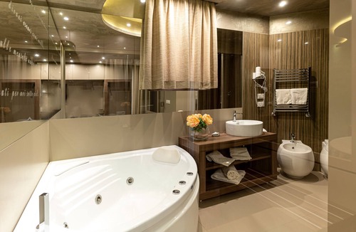 Qualiano Hotel | Hotel Smeraldo