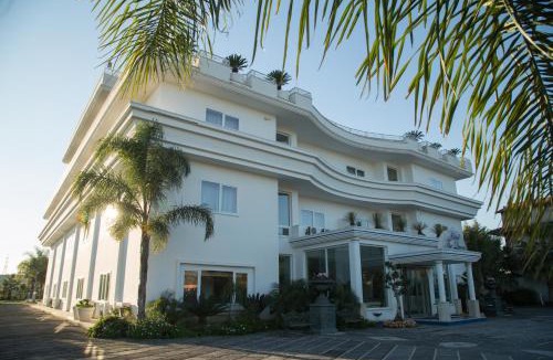 Pastorano Hotel | Hotel The Queen