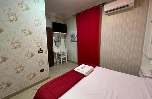 Varcaturo Hotel | Hotel Tiffany