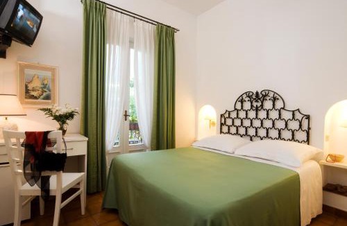 Lacco Ameno Hotel | Hotel Villa Angelica