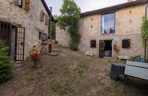 Vergato House | House ∙ 5 bedrooms ∙ 6 guests