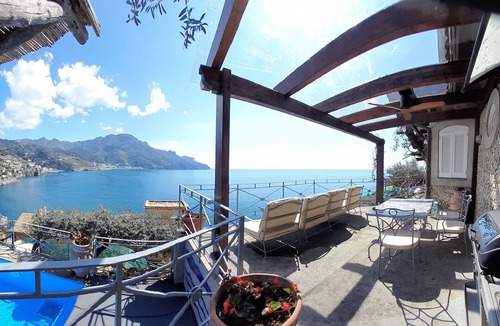 Amalfi Villa | House Oliver - Breathtaking small Pool Hydromassage on the Rock - Amalfi Coast