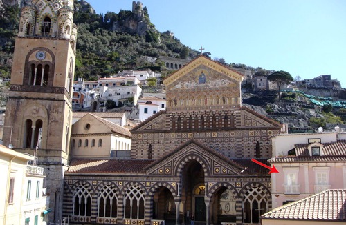 Amalfi Apartment | House overlooking the Cathedral, beach, shops and bars a few meters
