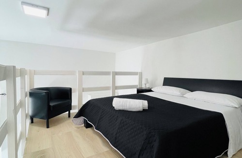 Acerra Apartment | House with Whirlpool