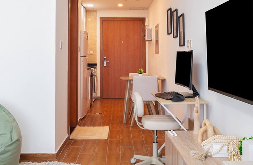 Jumeirah Village Triangle Apartment | Hybrid Chic Living: Luxury-Comfort-Productivity in enchanting Dubai