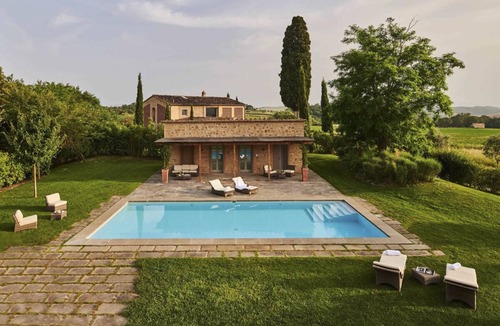 Castelfalfi Villa | I Ferrioli - Five Bedroom Villa, Sleeps 10