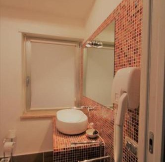 Tito Hotel | I Rocchi Hotel