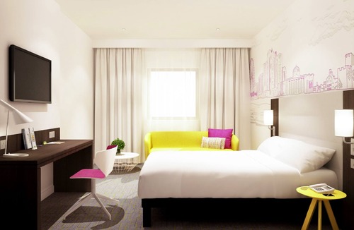 Al Majaz Hotel | ibis styles Sharjah Hotel