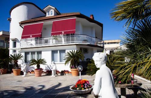 Pozzuoli Bed & Breakfast | Ibisco suites