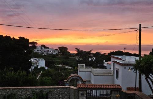 Tiberio Bed & Breakfast | Il Portico B&B Capri