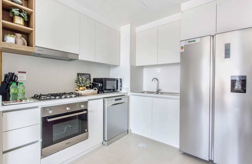 Trade Center Apartment | Immaculate 2BR w/Burj Khalifa Views in Downtown!