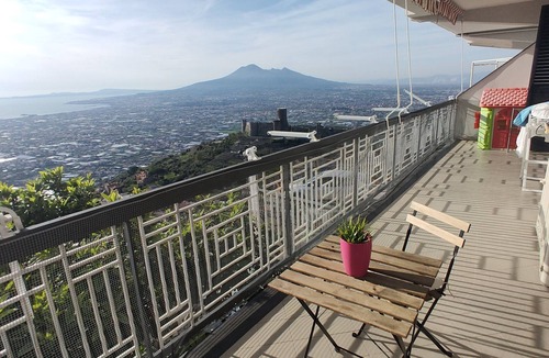 Lettere Apartment | Incanto Casa Vacanza 75 Mt enchanting view of the Gulf of Naples