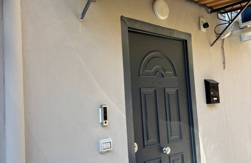 Ercolano House | Independent Apartment 5 minutes walk from the excavations of Herculaneum.
