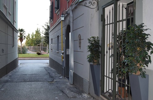 Salerno Apartment | Independent apartment near the sea