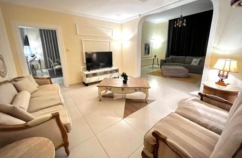 Mirdif Villa | Independent Spacious 3 Bedroom Villa
