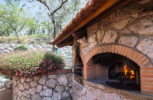Schiazzano Villa | Independent villa with private swimming pool, located in the Sorrento peninsula.