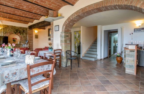 Civitella in Val di Chiana House | 300 m² House ∙ 1 bedroom ∙ 10 guests