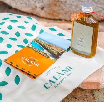 Santa Caterina dello Ionio House | Calàmi - Villa Romeo - Private Apartments with Pool, Seaview & Olive Grove