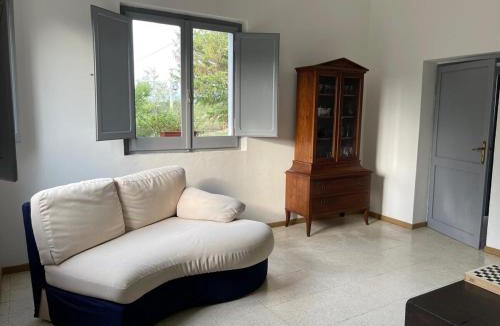 Sant'Omero House | Italian Country House